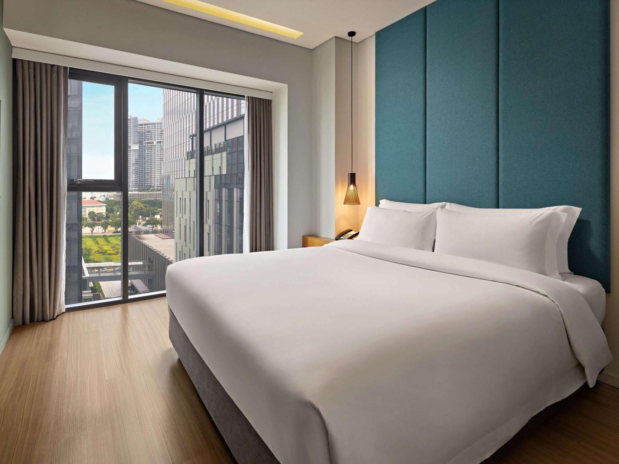 Novotel Living Saigon South Ho Chi Minh-byen Eksteriør bilde